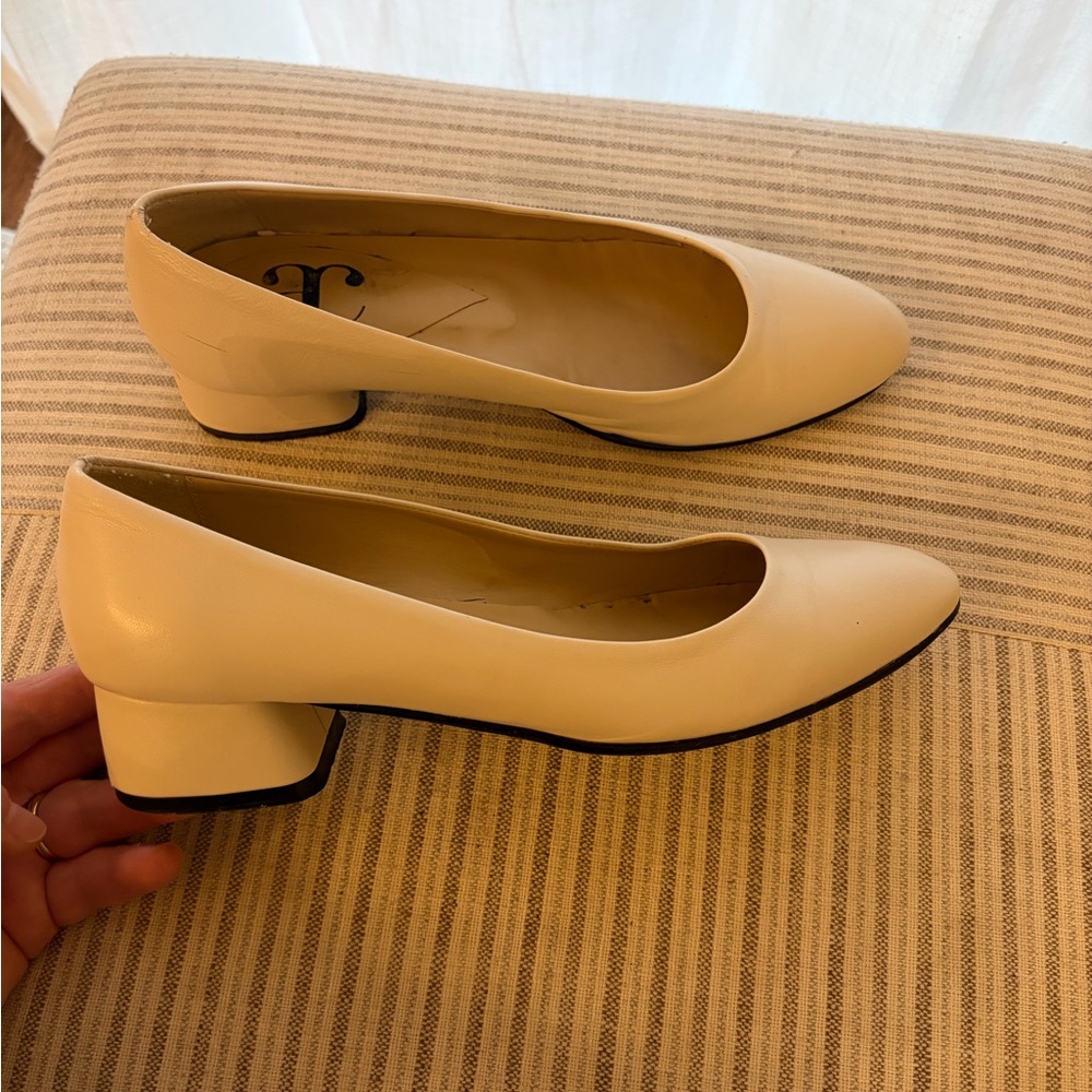 Andrea carrano white heels made in Italy 37.5